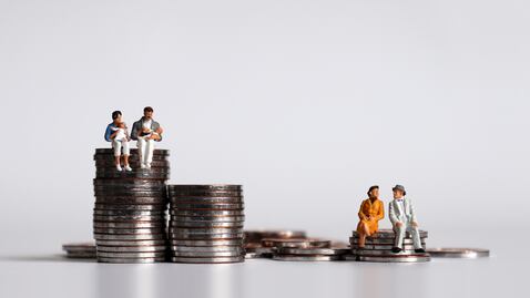 Los analistas estiman que el incremento del salario mínimo se dará por decreto del Gobierno y será de 12%.